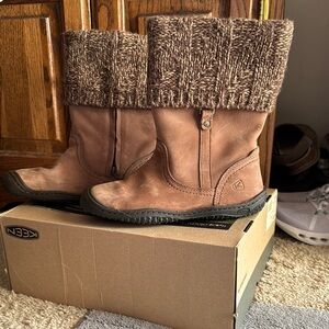 Keen "Potting Soil" boots